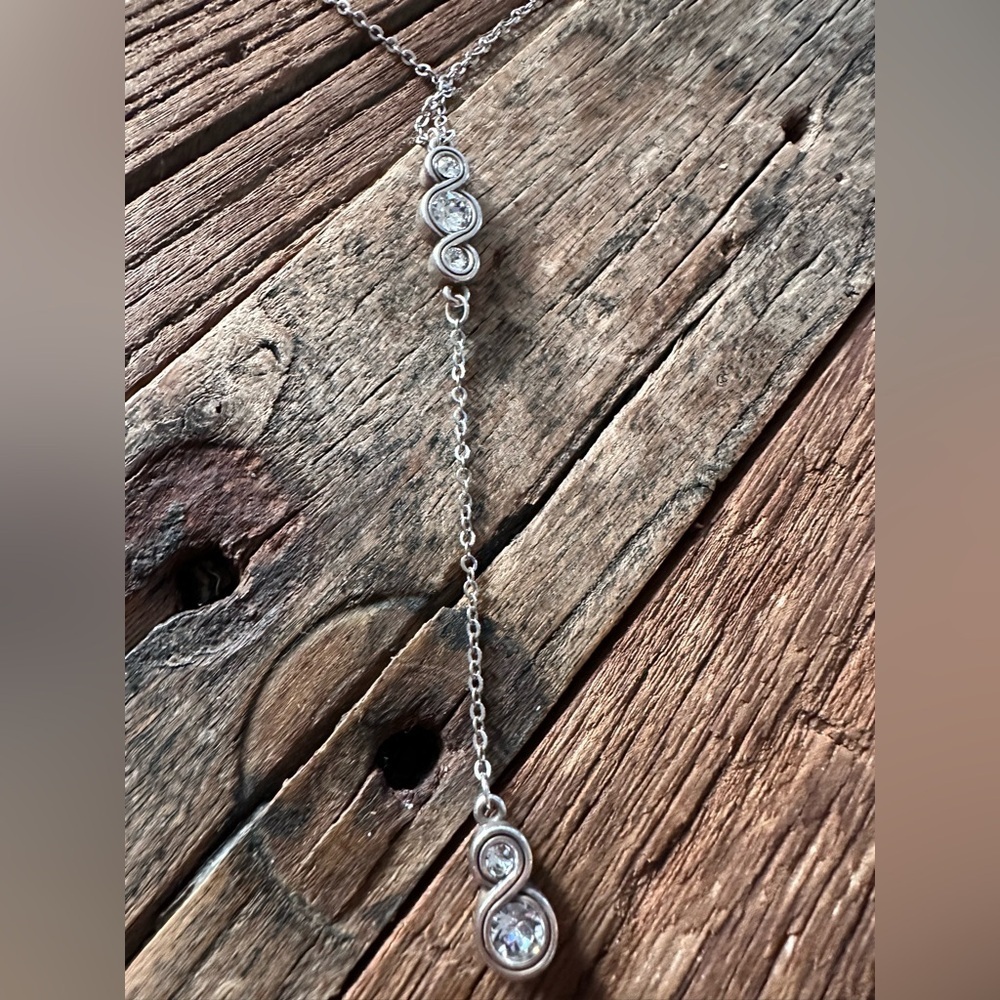 BRIGHTON ❤️ “Y” Lariat Swarvorski Crystal Necklace
